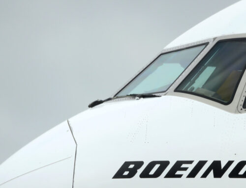 Boeing Projects Negative Cash Flow in 2024 Amid Continued Delivery Challenges